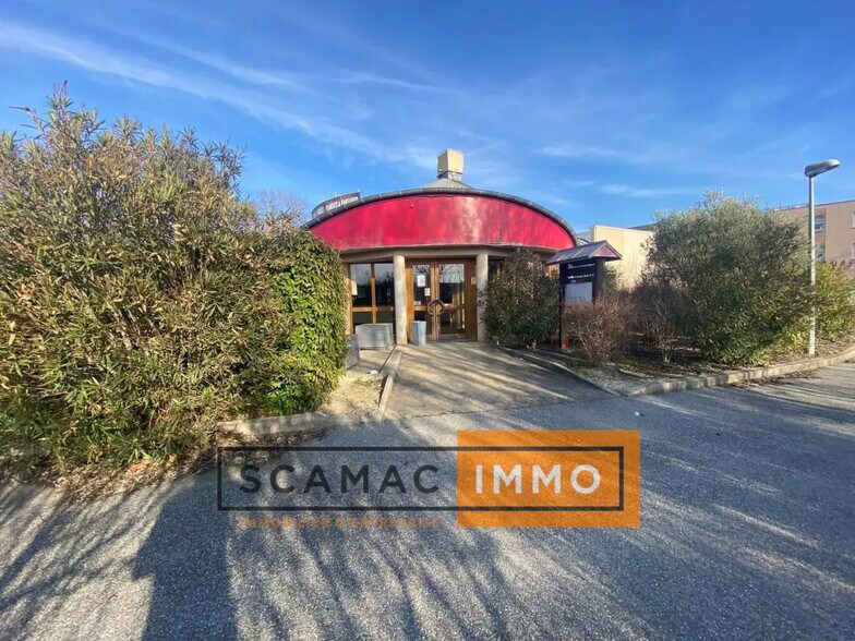 Local commercial dans Manosque à louer - Photo de l’immeuble – Image 3 sur 4