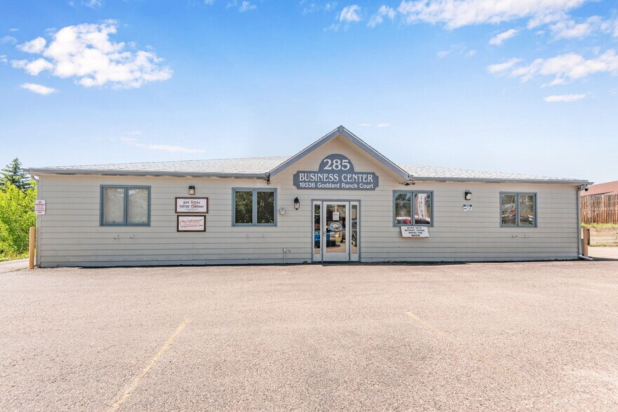 19336 Goddard Ranch Ct, Morrison, CO à louer - Photo de l’immeuble – Image 3 sur 13