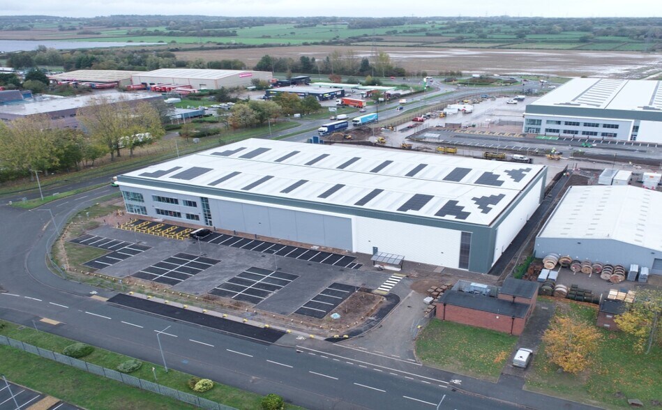 First Av, Deeside à louer - Photo de l’immeuble – Image 3 sur 7