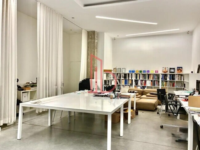 Plus de détails pour Bureau à louer