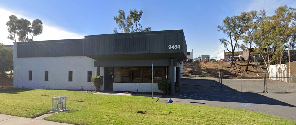 9450 Candida St, San Diego, CA à louer - Photo de l’immeuble – Image 2 sur 4