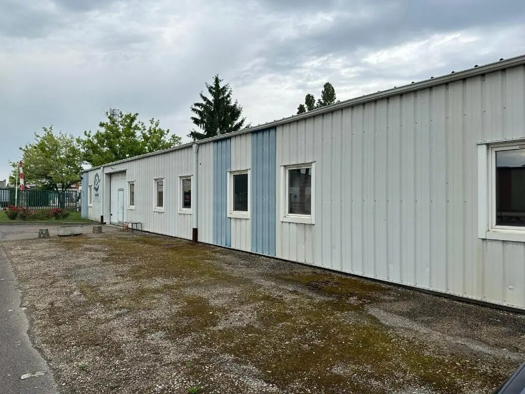 Local d'activités dans Chalon-sur-Saône à vendre Photo de l’immeuble– Image 1 sur 13