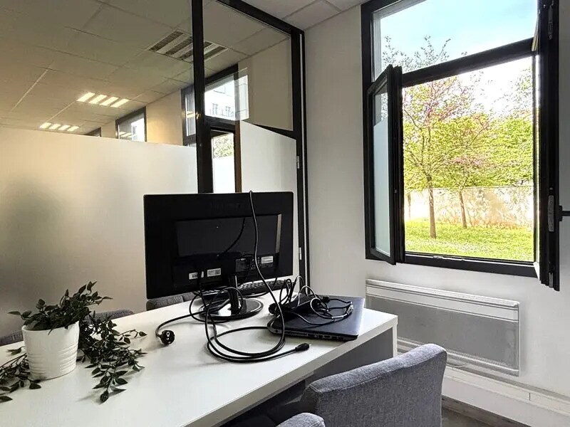 Bureau dans Lyon à louer Photo intérieure– Image 1 sur 7