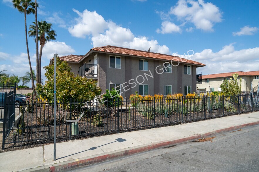 5746 Tilton Ave, Jurupa Valley, CA à vendre - Photo de l’immeuble – Image 2 sur 22