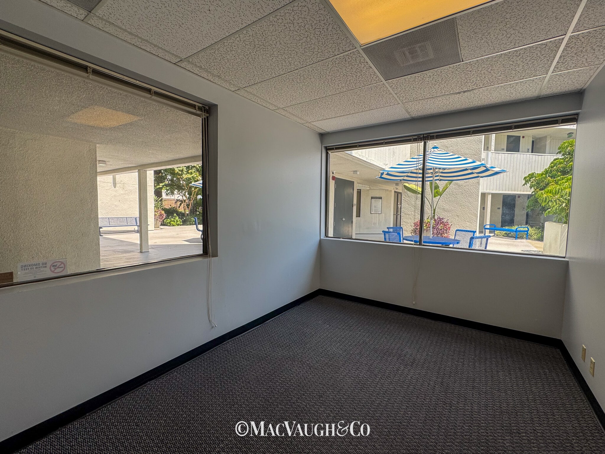 650 Sierra Madre Villa Ave, Pasadena, CA à louer Photo intérieure– Image 1 sur 8