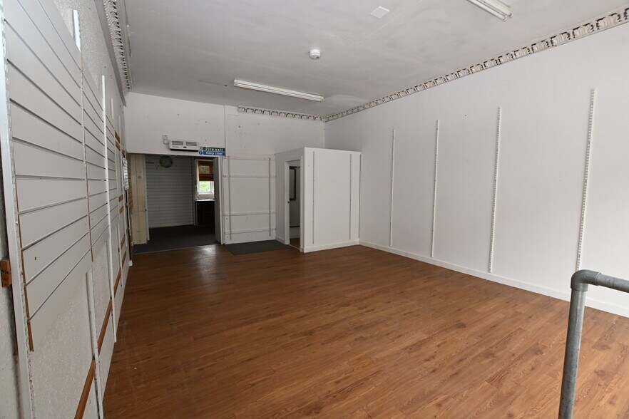 17 High St, Dunblane à louer - Photo de l’immeuble – Image 2 sur 5