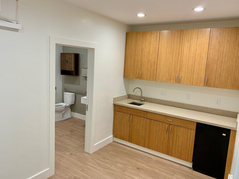 2130 4th St, San Rafael, CA à louer - Photo intérieure – Image 3 sur 13