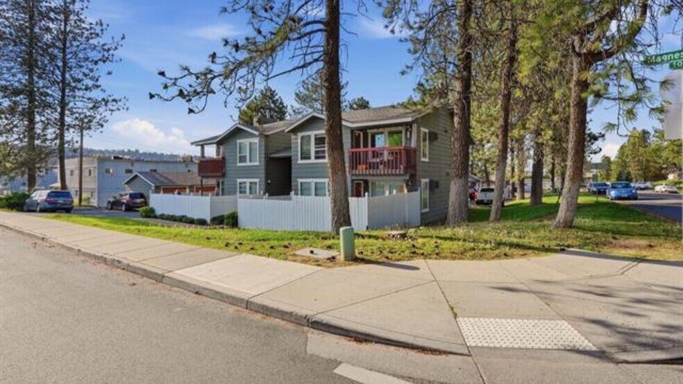 North Spokane Investment Portfolio portefeuille de 4 biens à vendre sur LoopNet.fr - Photo de l’immeuble – Image 2 sur 19