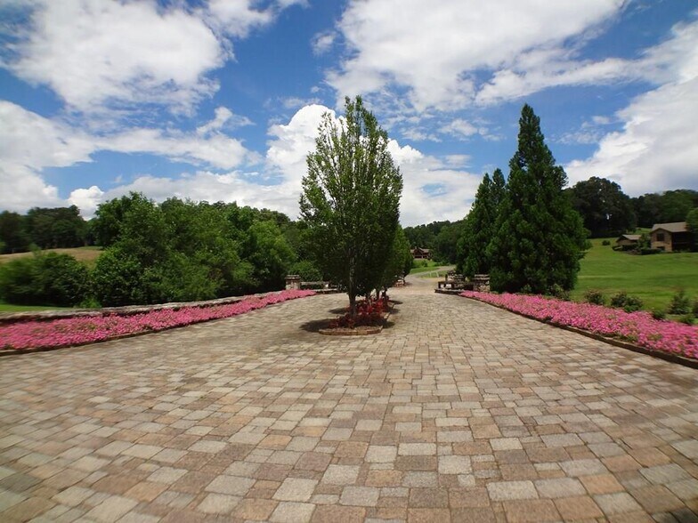 Lot 20 Porter Creek Rd, Franklin, NC à vendre - Photo principale – Image 1 sur 4