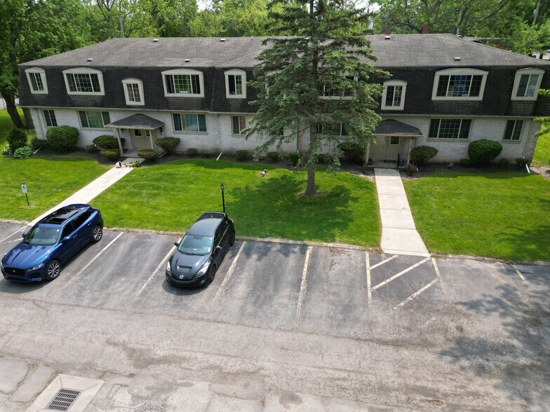 261 Beattie Ave, Lockport, NY à vendre - Photo de l’immeuble – Image 3 sur 49