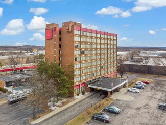 Plus de détails pour 3 Watervliet Avenue Ext, Albany, NY - Hôtellerie à vendre