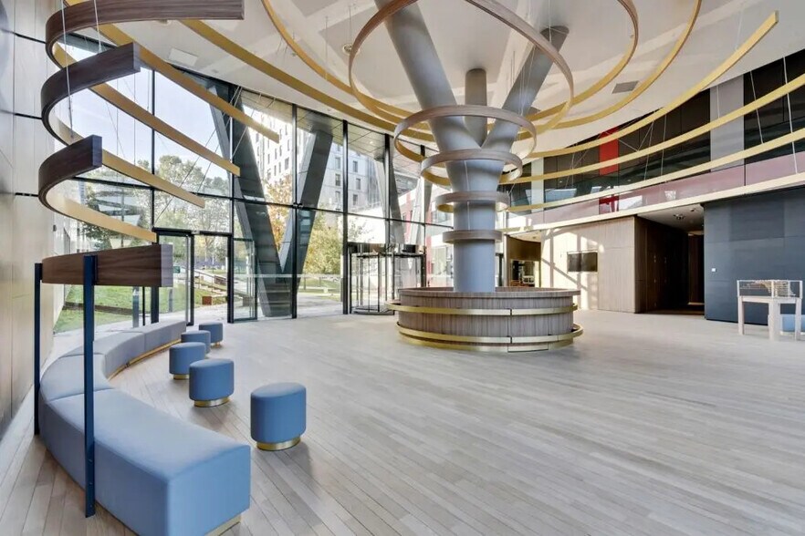 126 Boulevard Macdonald, Paris à louer - Photo de l’immeuble – Image 3 sur 11