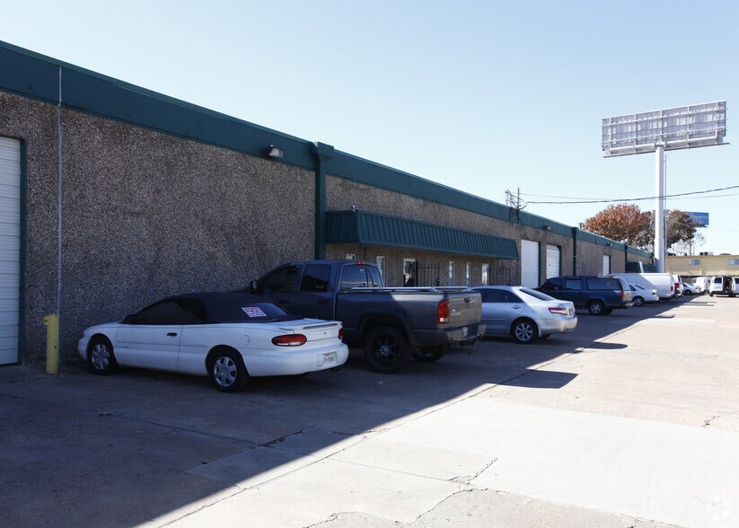 5600-5636 Rampart St, Houston, TX à louer - Photo de l’immeuble – Image 2 sur 3