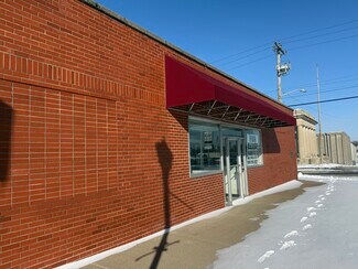 Plus de détails pour 121 N Lafayette Ave, Marshall, MO - Local d’activités à vendre