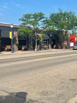 Plus de détails pour 4165 W Broadway Ave, Robbinsdale, MN - Local commercial à vendre