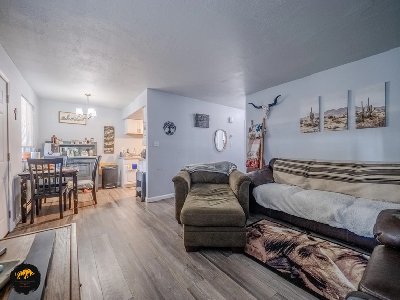 2012 Adobe Ave, Douglas, WY à vendre - Photo intérieure – Image 3 sur 4