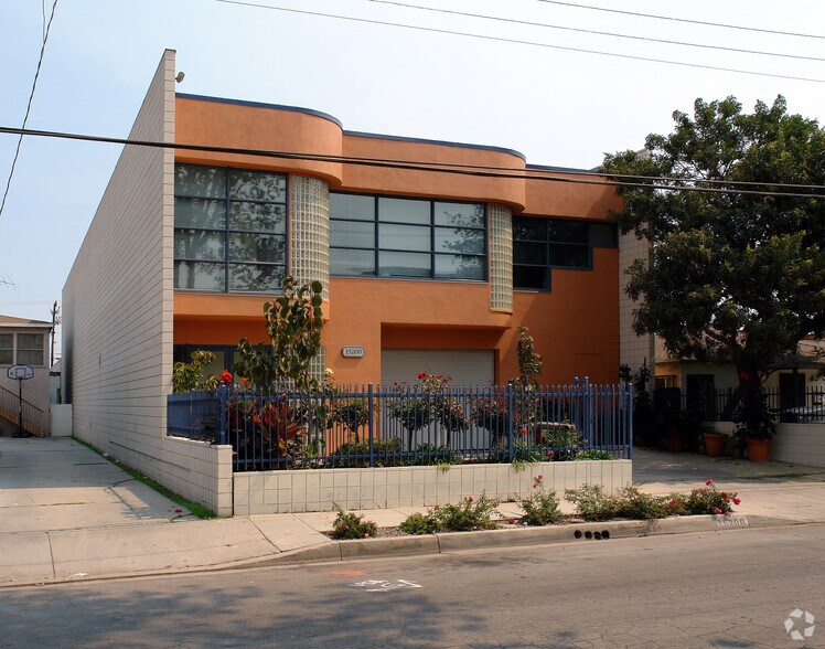 15200 Mansel Ave, Lawndale, CA à louer - Photo de l’immeuble – Image 2 sur 17