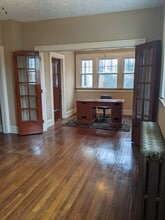 13443 Detroit Ave, Lakewood, OH à louer Photo intérieure– Image 2 sur 8