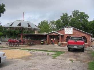 2011 Mission Rd, San Antonio, TX à louer - Photo de l’immeuble – Image 2 sur 3