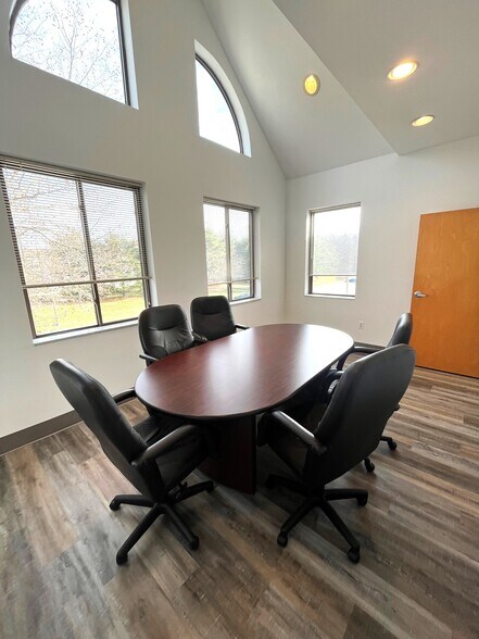 750 Route 73 S, Marlton, NJ à vendre - Photo intérieure – Image 3 sur 6