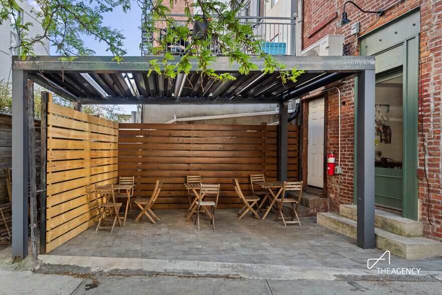 405 Smith St, Brooklyn, NY à louer - Photo de l’immeuble – Image 3 sur 7