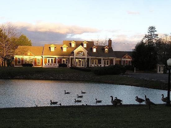 252 Fox Run Ln, East Stroudsburg, PA à vendre - Photo de l’immeuble – Image 2 sur 15