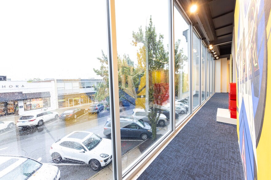 80-86 Greenwich Ave, Greenwich, CT à louer - Photo de l’immeuble – Image 3 sur 7