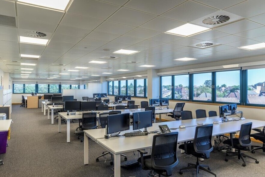 69-81 Commercial Rd, Southampton à louer - Photo intérieure – Image 1 sur 16