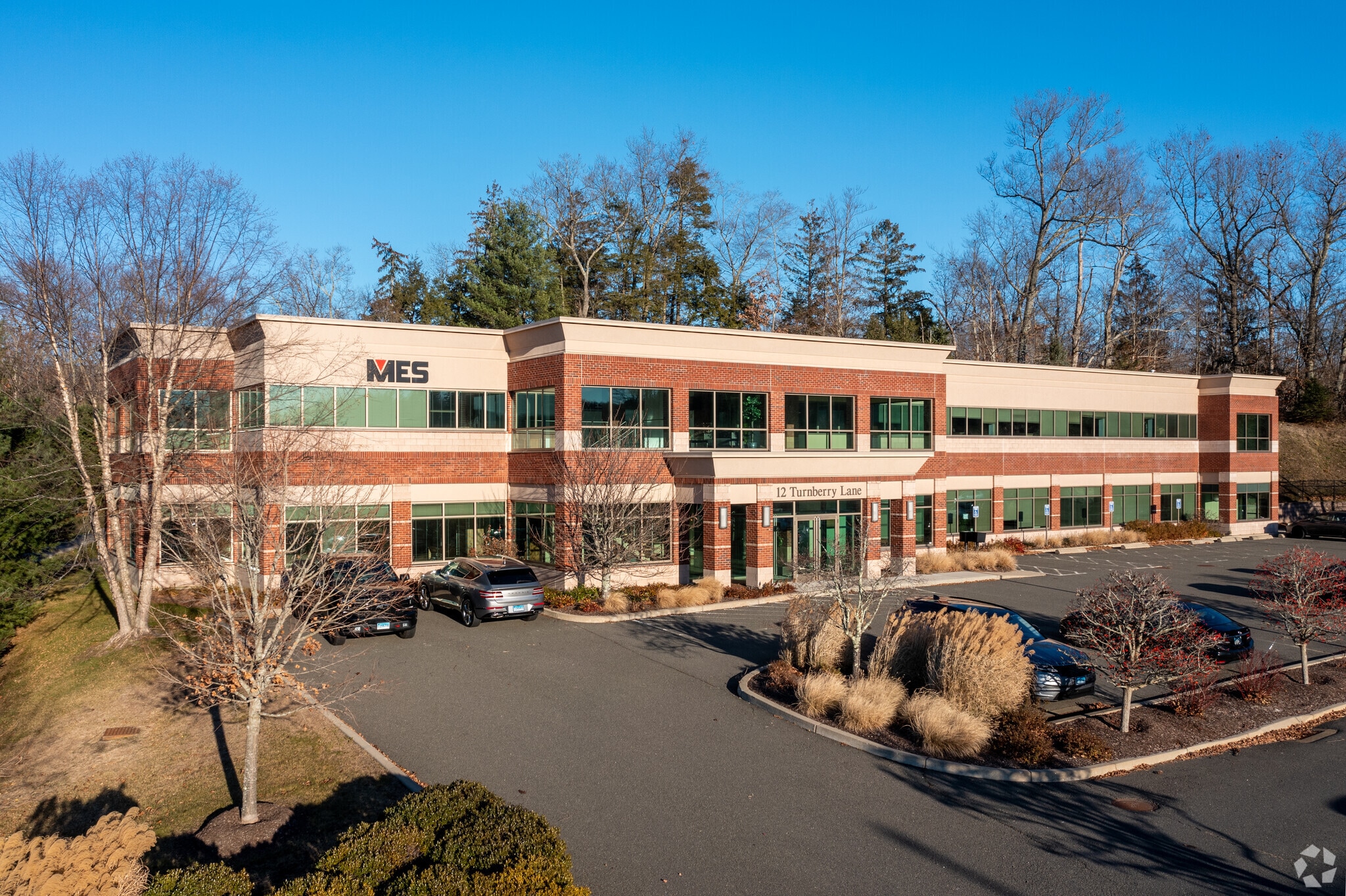 12 Turnberry Ln, Newtown, CT à louer Photo principale– Image 1 sur 9