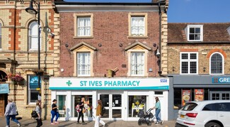 Plus de détails pour 4 The Pavement, St Ives - Local commercial à vendre