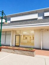 220-228 S Glendora Ave, West Covina, CA à louer Photo intérieure– Image 1 sur 5