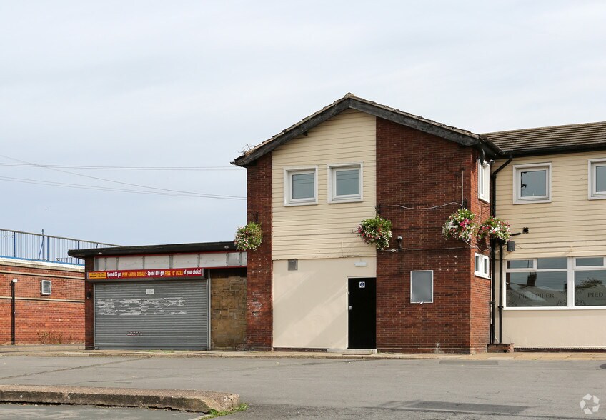 103-103A Willoughby Rd, Scunthorpe à louer - Photo de l’immeuble – Image 2 sur 2
