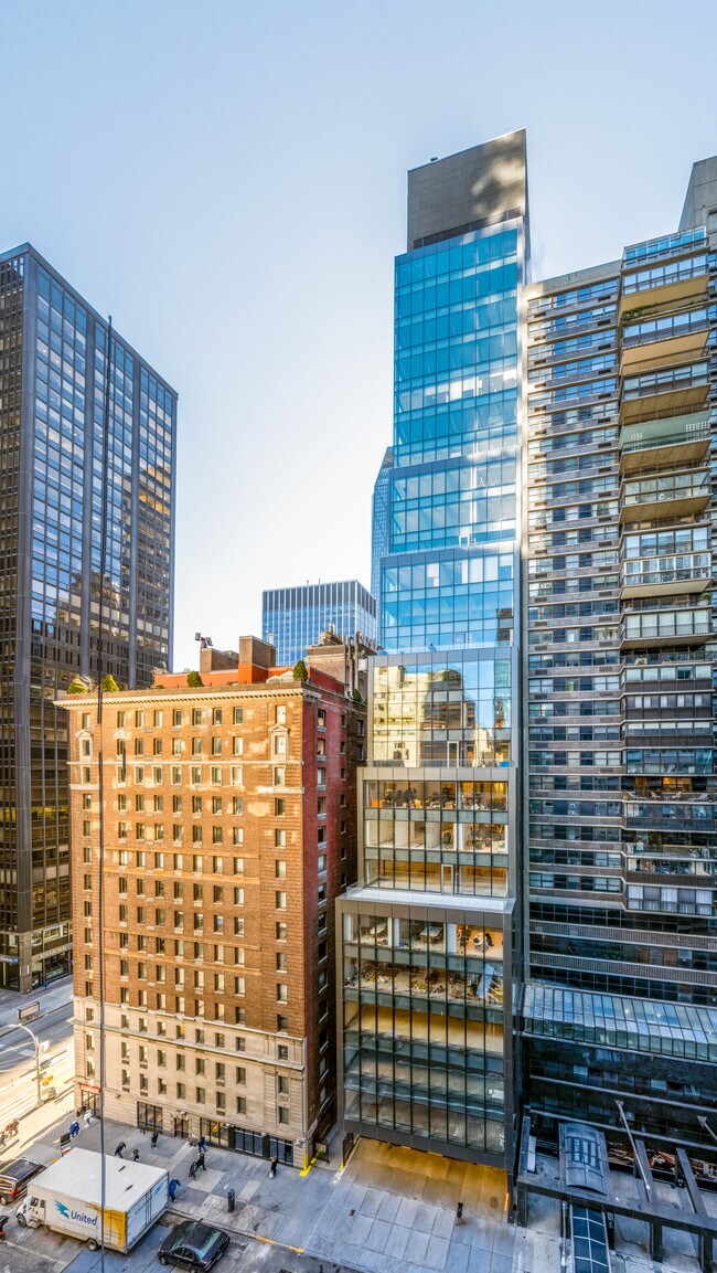 Plus de détails pour 106 W 56th St, New York, NY - Bureau à louer