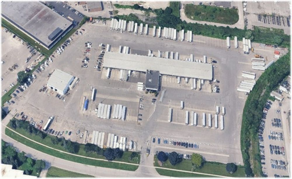 1250 Thornton Rd S, Oshawa, ON à louer Photo intérieure– Image 1 sur 1