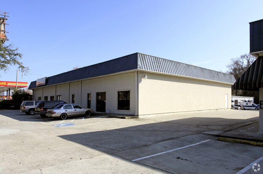 7602 Waters Ave, Savannah, GA à louer - Photo de l’immeuble – Image 2 sur 3