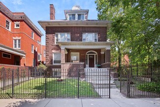 Plus de détails pour 1036 E Hyde Park Blvd, Chicago, IL - Spécialisé à vendre
