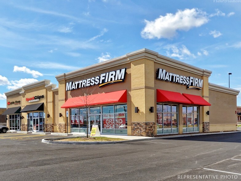 4401-4411 S Medford Dr, Lufkin, TX à louer - Photo de l’immeuble – Image 1 sur 11