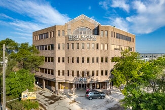Plus de détails pour 1018 Finch Ave, Toronto, ON - Bureau à vendre