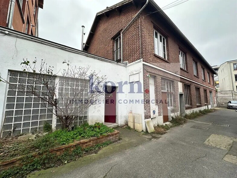 Local commercial dans Pantin à louer - Photo de l’immeuble – Image 1 sur 10
