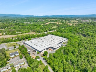 Plus de détails pour 275 Aiken Rd, Asheville, NC - Industriel/Logistique à vendre