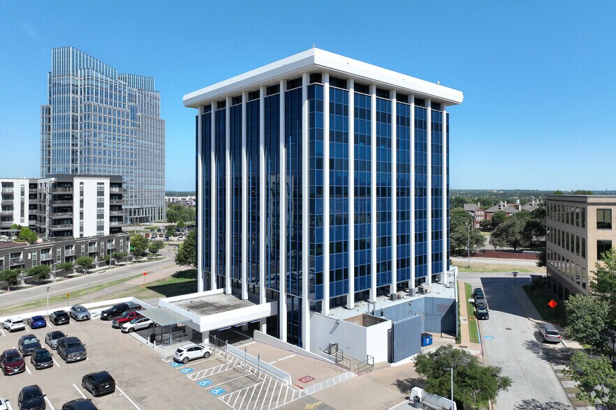 101 Summit Ave, Fort Worth, TX à louer - Photo principale – Image 1 sur 4