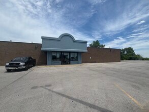 4835-4953 State Ave, Kansas City, KS à louer Photo de l’immeuble– Image 2 sur 2