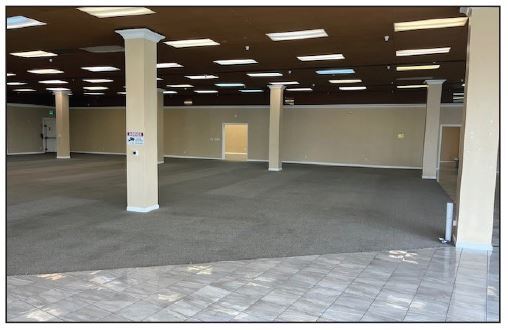 678 N Wilson Way, Stockton, CA à louer - Photo de l’immeuble – Image 2 sur 10