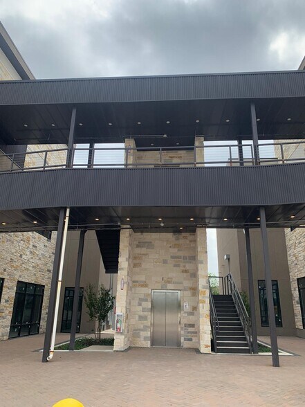 15281 Ronald Reagan Blvd, Leander, TX à louer - Photo de l’immeuble – Image 3 sur 7