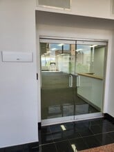 36-36 33rd St, Long Island City, NY à louer Photo intérieure– Image 1 sur 12