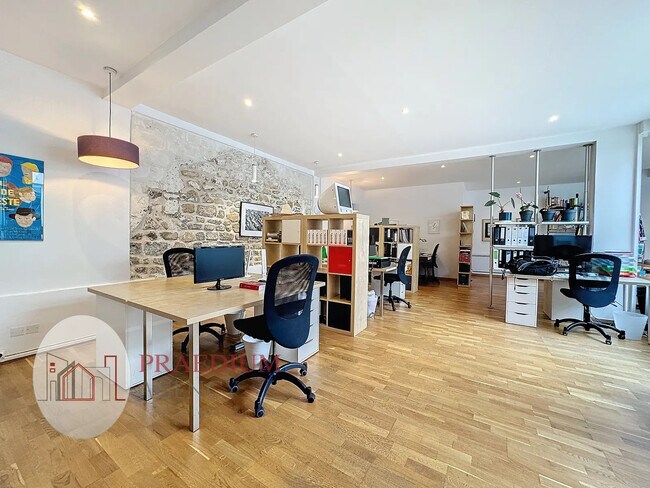 Plus de détails pour Bureau à vendre