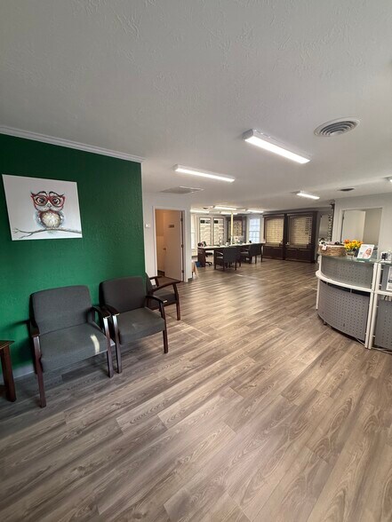 321 Bacon St, Edgefield, SC à vendre - Hall d’entrée – Image 3 sur 8
