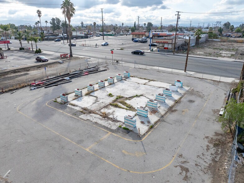 26468 Baseline Street, Highland, CA à vendre - Photo principale – Image 1 sur 26