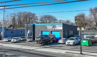 Plus de détails pour 445 E Main St, Patchogue, NY - Local commercial à vendre