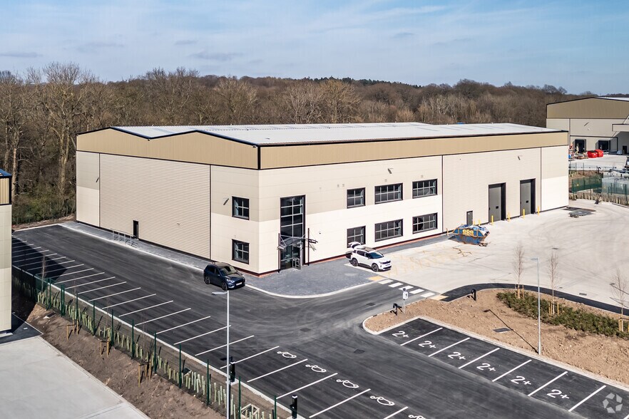 Knowsley Ln, Liverpool à louer - Photo de l’immeuble – Image 3 sur 5